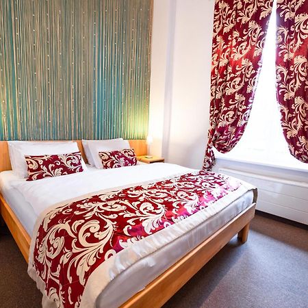 Hotel Mezni Louka Hřensko Екстериор снимка